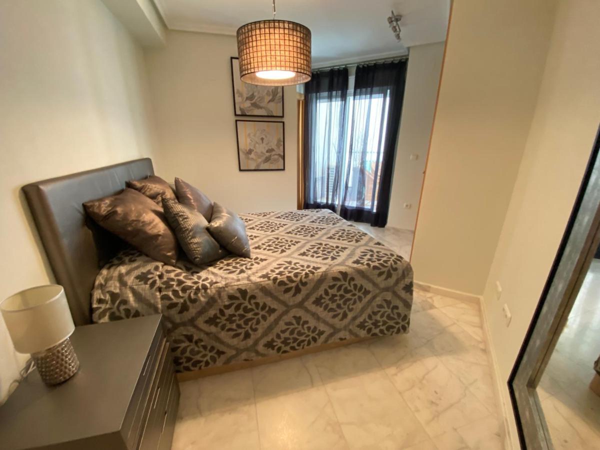 Elegant 2-Bedroom Apartment In Benidorm With Private Pool And Scenic Garden Views Cala de Finestrat Luaran gambar