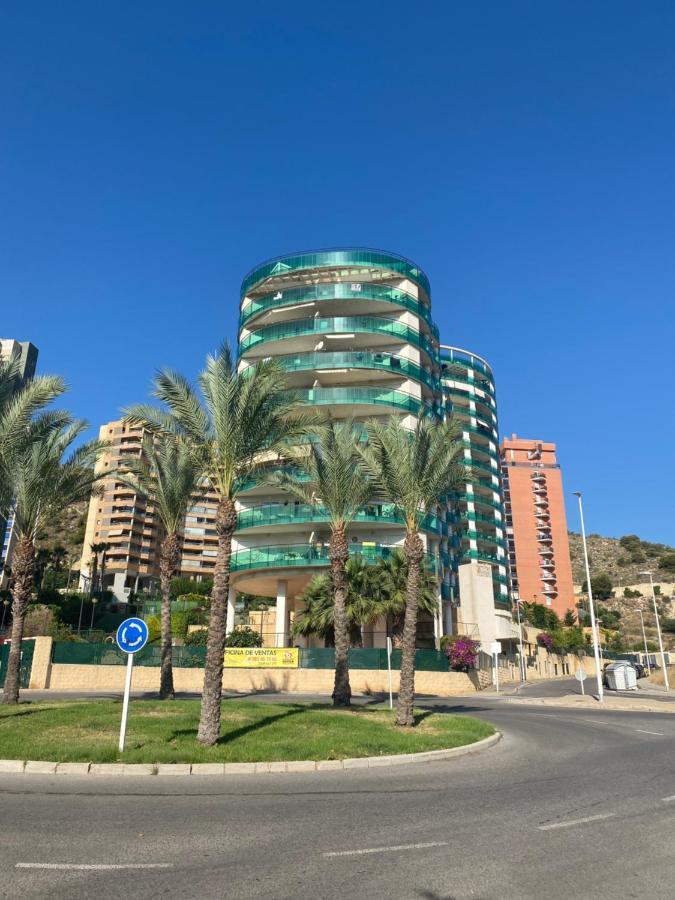 Elegant 2-Bedroom Apartment In Benidorm With Private Pool And Scenic Garden Views Cala de Finestrat Luaran gambar